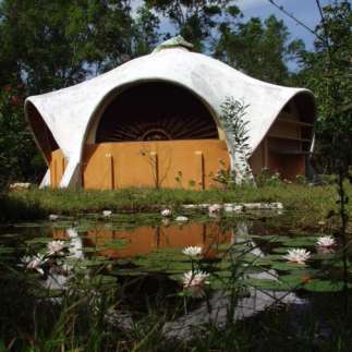 Painting studio with lotus pond