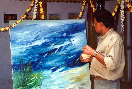 Mr A.Vishvan, artist from the Coromandel Art Village