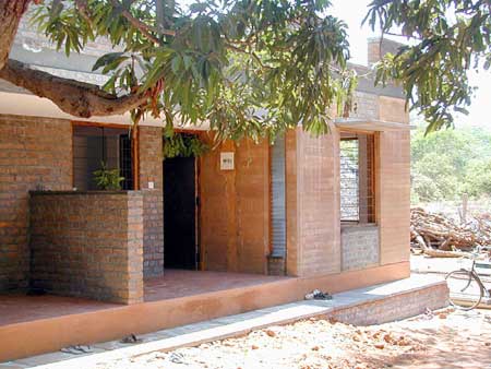 Double housing unit at Sangamam - photo Pino