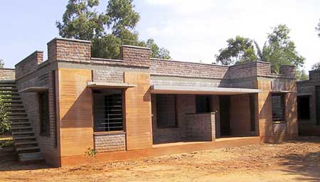 Double housing unit at Sangamam - photo Pino